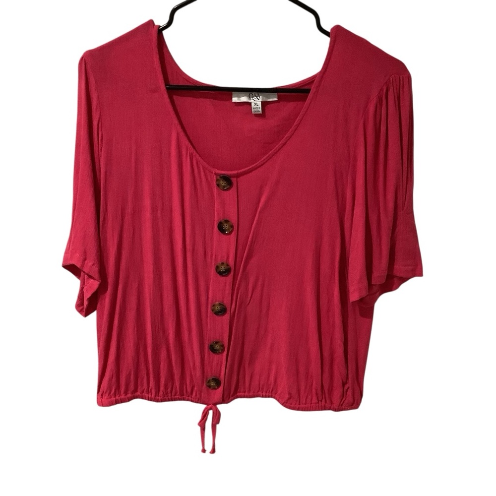 Q and A Women’s Barbie Pink Mid Sleeve Top With Front Tie Size Medium NWT